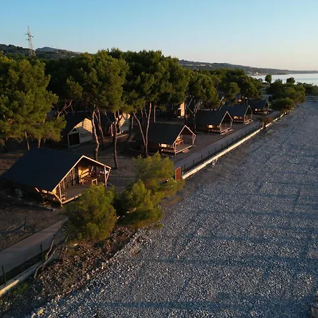 Festora Il Glamping Di Baia Bella Luksustelt Roseto Capo Spulico