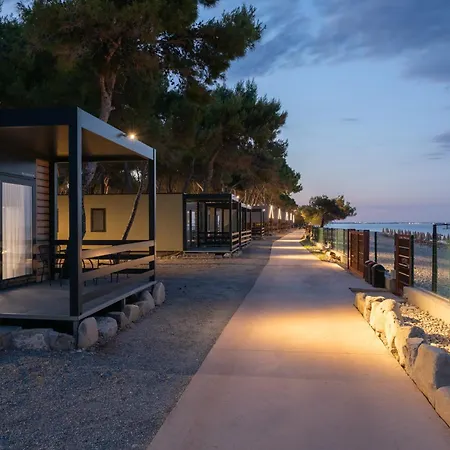 Festora Il Glamping Di Baia Bella Roseto Capo Spulico
