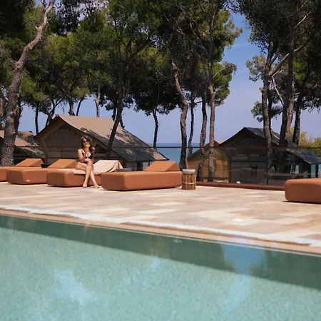 Festora Il Glamping Di Baia Bella Roseto Capo Spulico