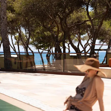 Luksustelt Festora Il Glamping Di Baia Bella Roseto Capo Spulico