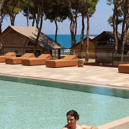 Festora Il Glamping Di Baia Bella